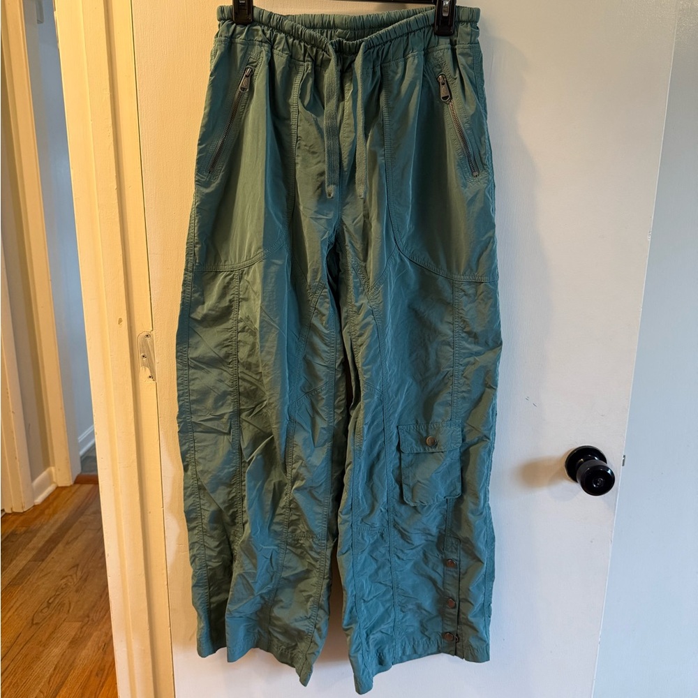 Free people Lightweight Cargo Pants - Teal Green